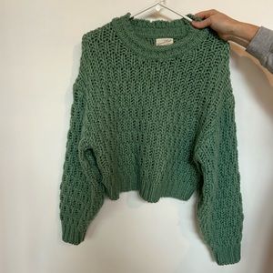 Universal thread sage green knit sweater size S